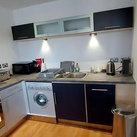 Apartment Stylish In Great Location, Parking Possible - West One Sheffield